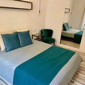 appartement-bleu-lunion.fr-provencehotel.com/